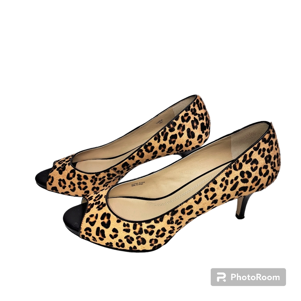 Ellen Tracy Women's Leather Leopard Print Peep Toe Stilettos Pump Heels Size 10M
